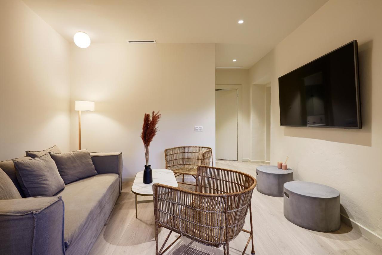 Canvas Apartments & Lofts Херона Екстериор снимка