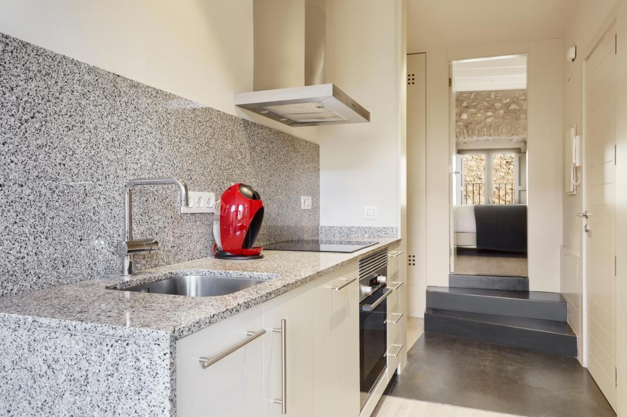 Canvas Apartments & Lofts Херона Екстериор снимка