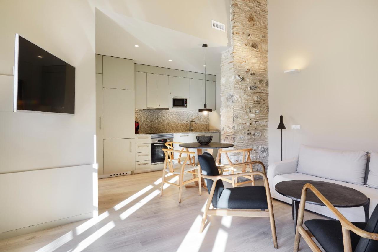 Canvas Apartments & Lofts Херона Екстериор снимка