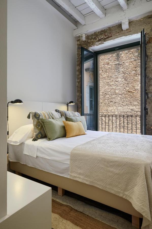 Canvas Apartments & Lofts Херона Екстериор снимка