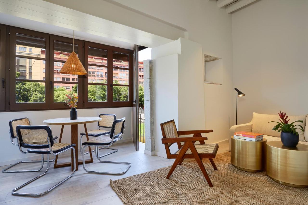 Canvas Apartments & Lofts Херона Екстериор снимка